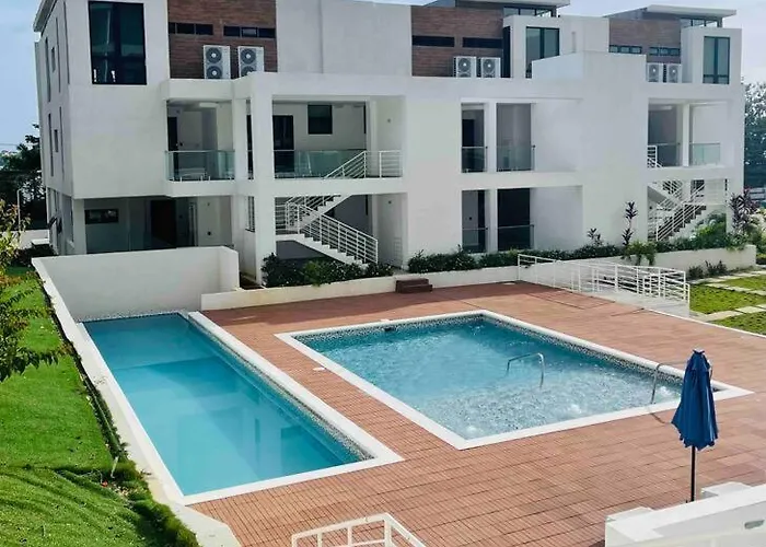Apartment 6ix - Modern And Airy @ Paradise Bay