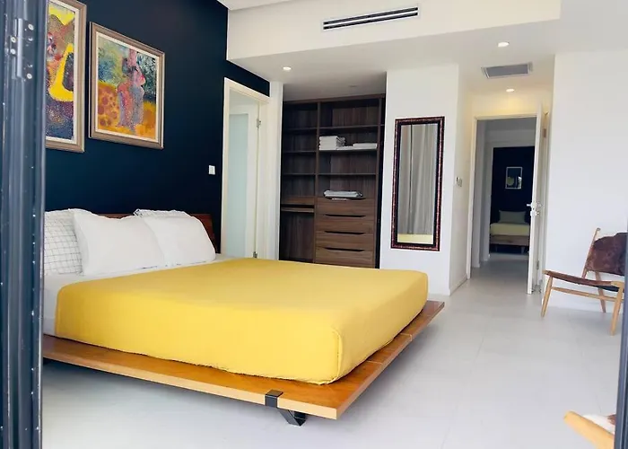 6ix - Modern And Airy @ Paradise Bay