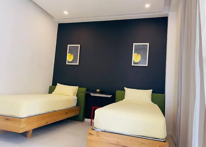 Apartment 6ix - Modern And Airy @ Paradise Bay *